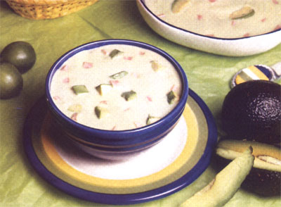 Sopa de Aguacate y Jam�n